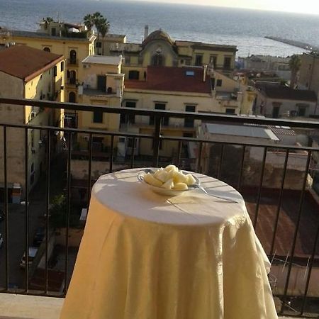 Апартаменти Napoli "Da Antonio" Екстер'єр фото